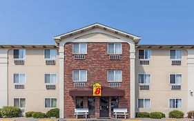Super 8 By Wyndham Irving Dfw Airport/South